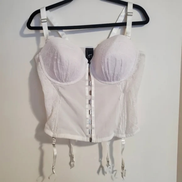 EUC Ashley Graham Lace Corset - Picture 3 of 8